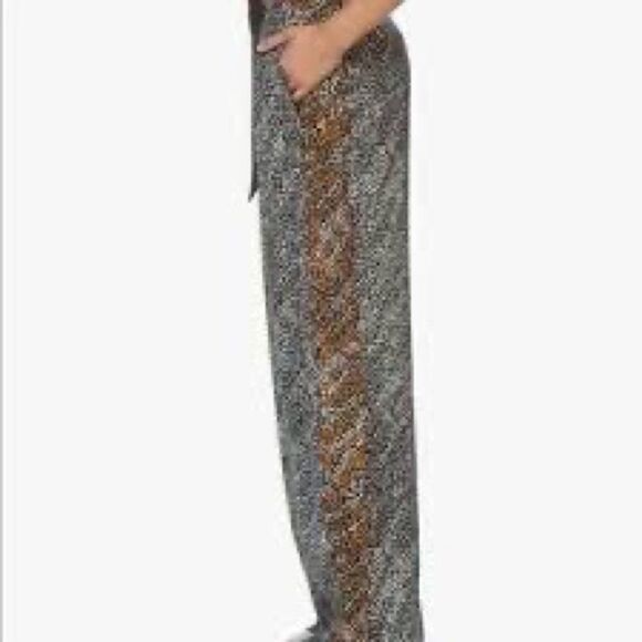NWOT Rag & bone Colette Silk Leopard Print High Waisted Pants Sz 0 - Picture 3 of 13